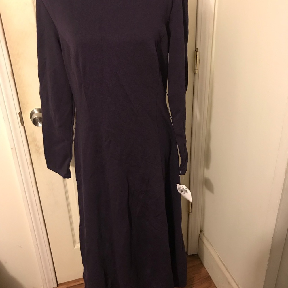 Dress - Picture 7 of 7